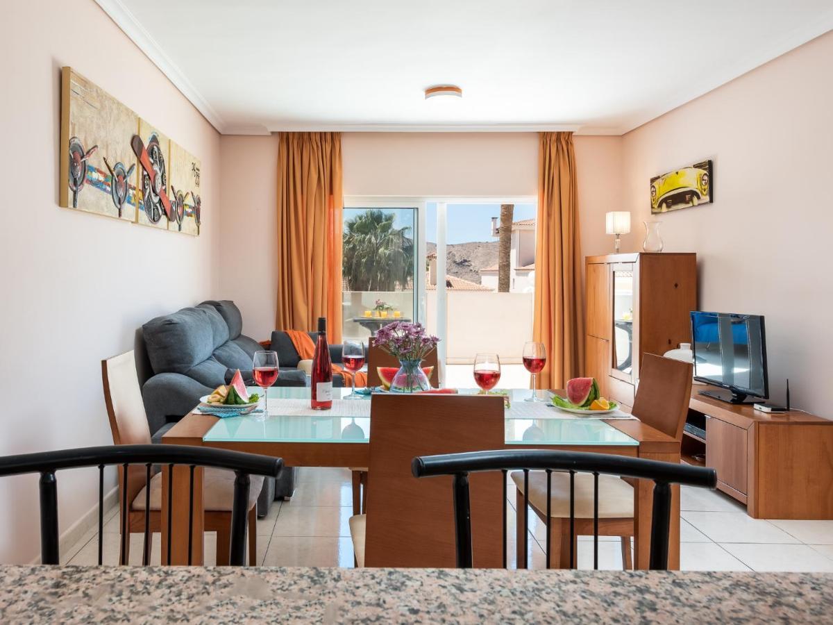 10E Country Club Accommodation Pool! Арона Екстериор снимка