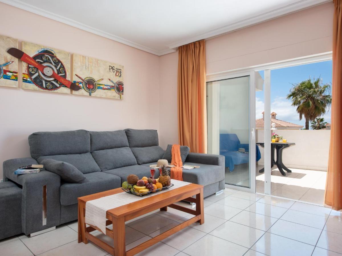10E Country Club Accommodation Pool! Арона Екстериор снимка